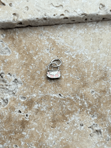 PNDR Charm // CHARM-944.CHARM-944