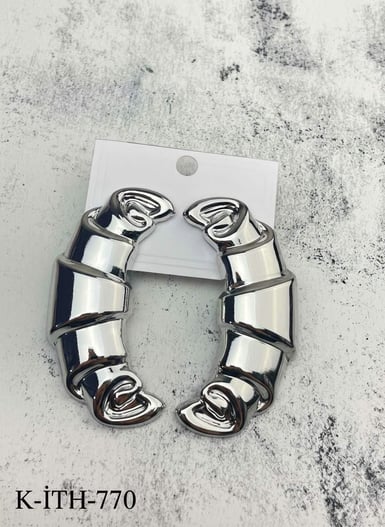 VİP Kruvasante Küpe Silver Renk // K-İTH-770