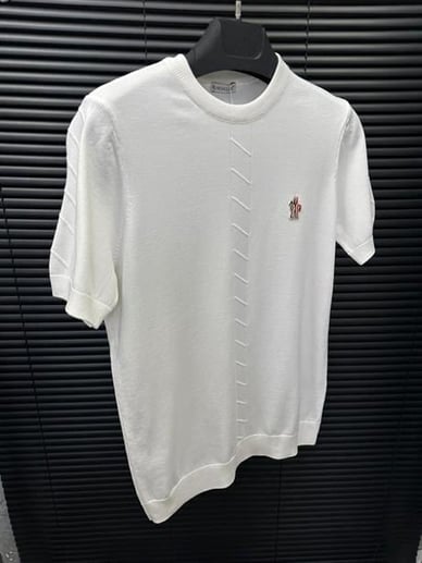 Göğüs Armalı Çizgi Detaylı Triko T-Shirt - Beyaz