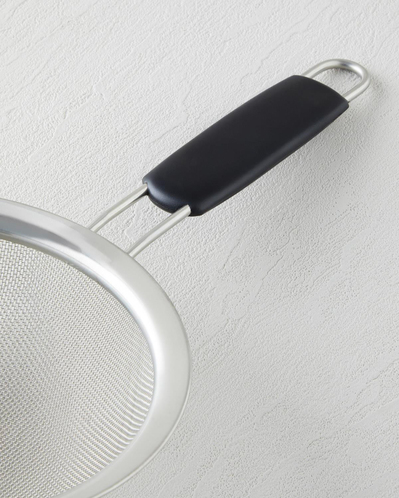 Brims Paslanmaz Çelik Süzgeç 18 cm Siyah