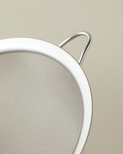 Brims Paslanmaz Çelik Süzgeç 20 cm Siyah