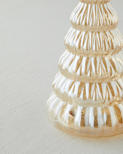 Carrie Yılbaşı Ağaç Süsü 13x13x23 cm Gold
