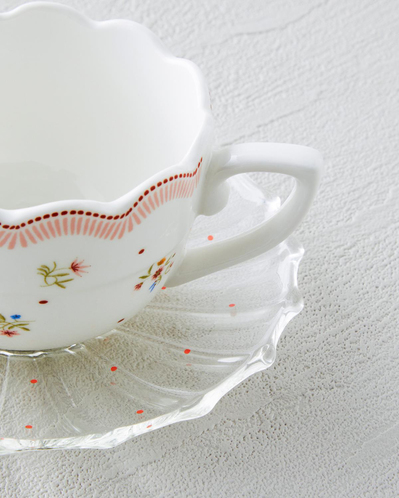 Daisy Days New Bone China 4 Parça 2 Kişilik Cam Tabaklı Kahve Fincan Takımı 80 ml Pembe - Yeşil