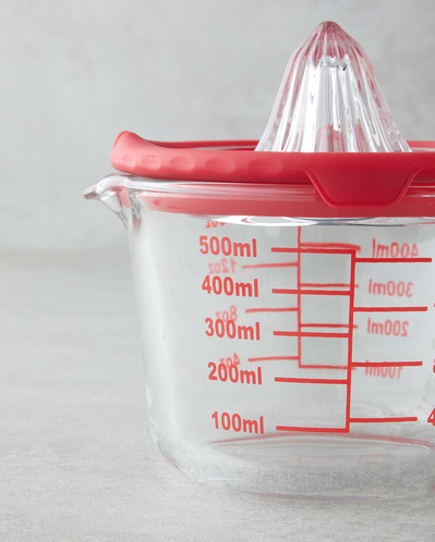 Hecha Cam Narenciye Sıkacaklı Ölçü Kabı 500 ml Kırmızı