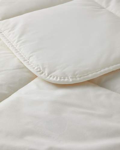 Layna Yıkanabilir Yün Çift Kişilik Yorgan 195x215 cm Krem