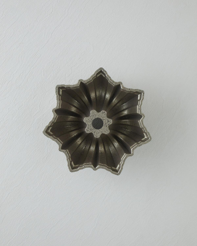 Patisserie Clara Premium Döküm Yuvarlak Kek Kalıbı 24,5 cm Şampanya