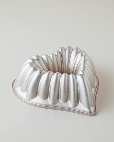 Patisserie Heart Premium Döküm Kek Kalıbı 30 cm Şampanya