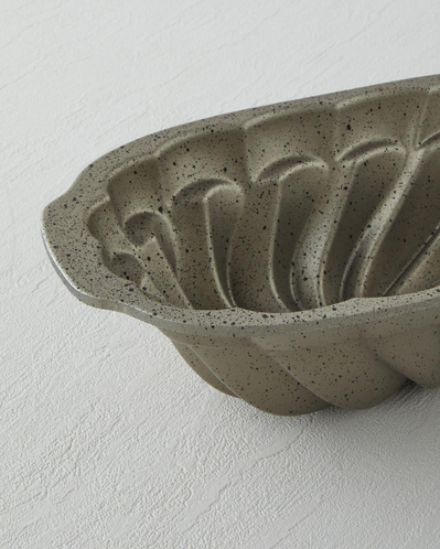 Patisserie Margot Premium Döküm Baton Kek Kalıbı 28 cm Şampanya