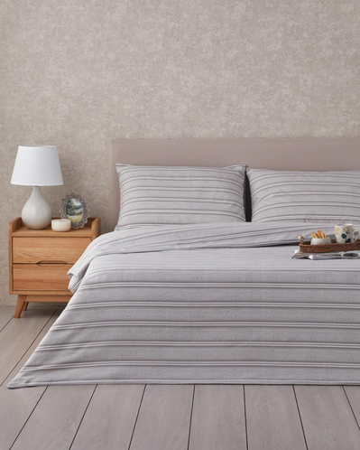 Sleek Lines Kolay Ütülenir Tek Kişilik Çarşaflı Nevresim Takımı 160x220 cm Gri