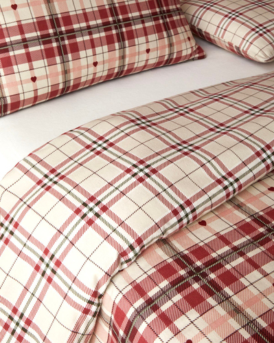 Winter Embrace Flanel Tek Kişilik Çarşaflı Nevresim Takımı 160x220 cm Kırmızı - Krem