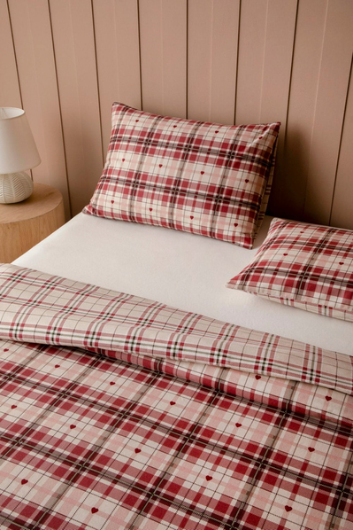 Winter Embrace Flanel Tek Kişilik Çarşaflı Nevresim Takımı 160x220 cm Kırmızı - Krem