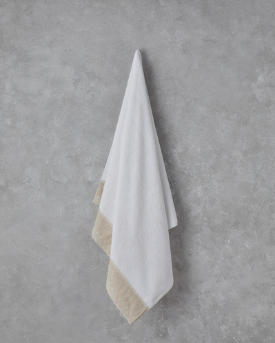 Linda Pamuklu Nakışlı Banyo Havlusu 90x150 cm Beyaz