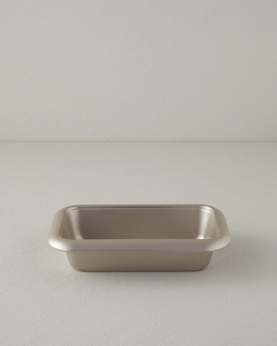 Patisserie Sigrid Karbon Çelik Baton Kek Kalıbı 28x17 cm Şampanya