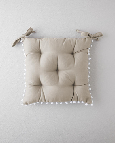 Puff Ponponlu Tekli Sandalye Minderi 40x40 cm Bej