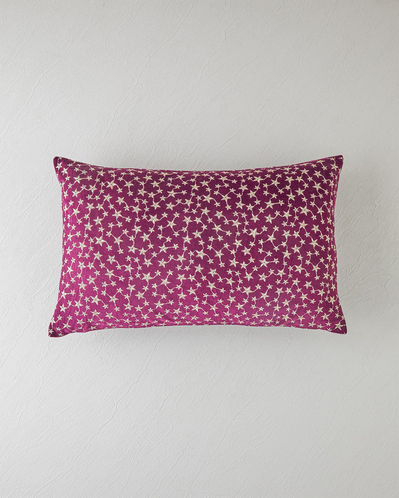 Stellar Kadife Nakışlı Dekoratif Kırlent 35x55 cm Bordo