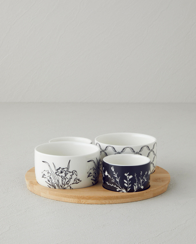 Floral Grace Stoneware Sunumluk 17x7 cm Siyah - Beyaz