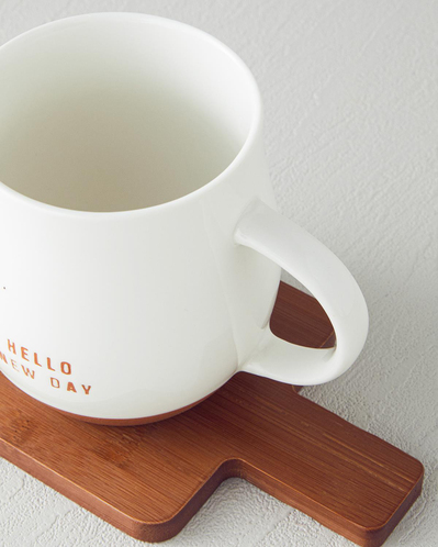 Hello New Day New Bone China Bardak Altlıklı Kupa 450 ml Beyaz