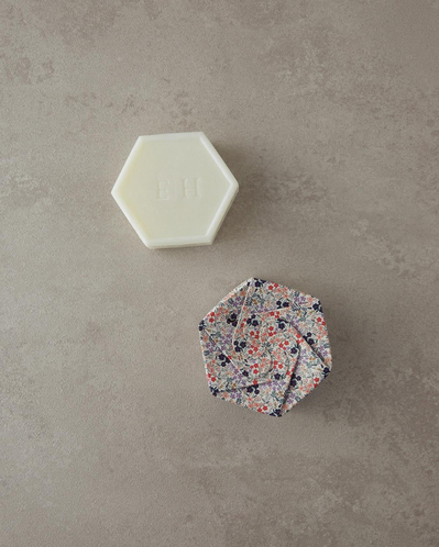 Poetic Lily Katı Sabun 100 gr Şeffaf