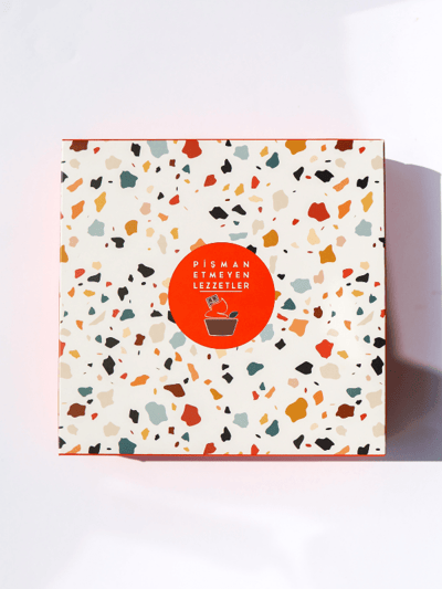 Hediyelik Ev Yapımı Special Çikolata Küçük Boy