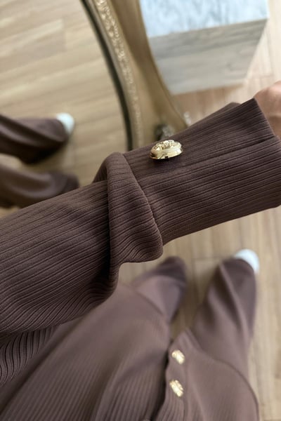 Gold Düğme Detaylı Fitilli Takım - Kahverengi