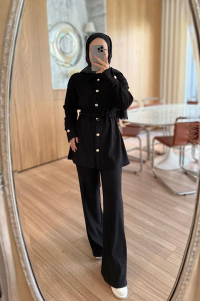 Gold Düğme Detaylı Fitilli Takım - Siyah