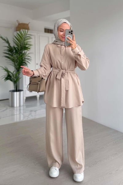 Kuşak Detay Dökümlü İkili Takım - Bej