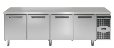 Zanussi Yatay Hamur Dinlendirme Dolabı, 4 Kapılı, Üstü Düz