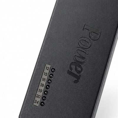 Powermaster PM-13512 12V-24V Ayarlanabilir Voltajlı LED Göstergeli Evrensel Notebook ve Cihaz Adaptörü