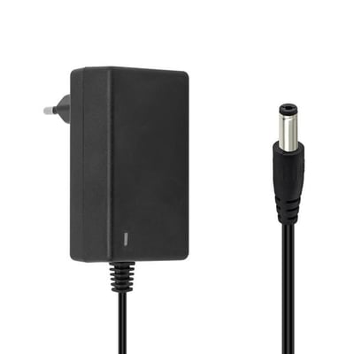 Weko 7.2Volt - 1Amper 5.5x2.5 Uçlu Ledli Yerli Üretim Priz Tipi Adaptör