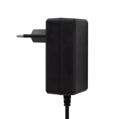Weko 9 Volt 2 Amper İnce Uç Tablet Pc Adaptörü