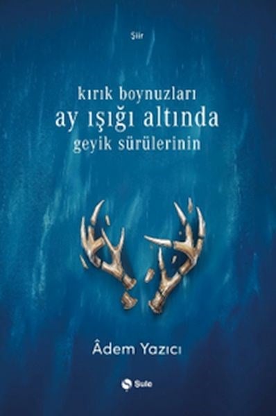 Kırık Boynuzları Ay Işığı Altında Geyik Sürülerinin