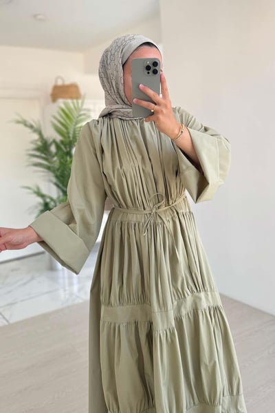 Bel Bağcıklı Kat Kat Elbise - Yeşil