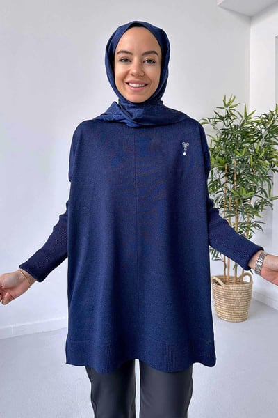 Fiyonk Broş Detay Merserize Tunik - Lacivert