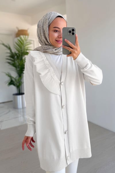 Omzu Fırfır Merserize Hırka - Beyaz