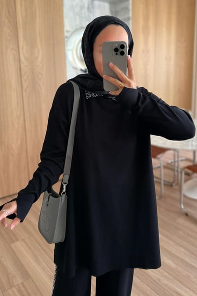 Taş Detaylı Merserize Takım - Siyah