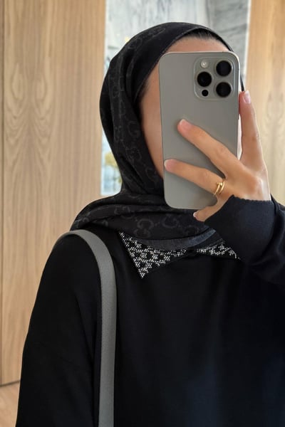 Taş Detaylı Merserize Takım - Siyah