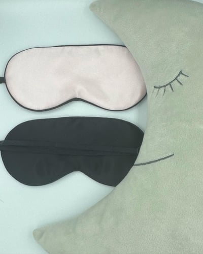 Pembe İpek Çocuk Uyku Maskesi Göz Bandı 