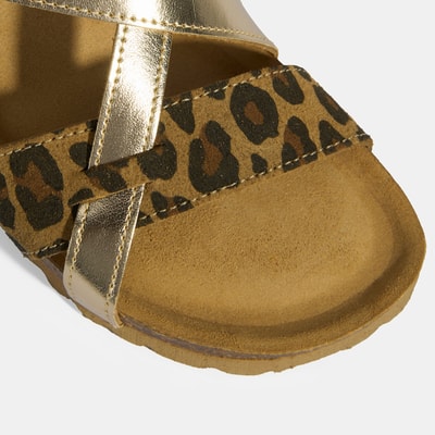  Leopar Kadın Toka Detaylı Nubuk Sandalet