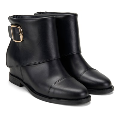 Deny Siyah Kadın Bot