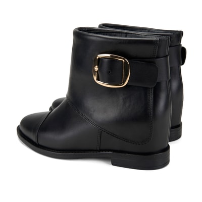 Deny Siyah Kadın Bot