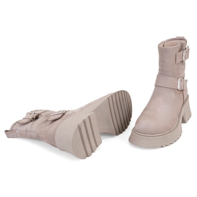 Kadın Bej Kemer Aksesuarlı Topuklu Deri Bot