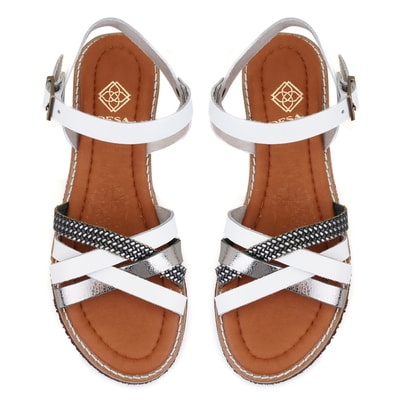 Kadın Beyaz Ayarlanabilir Tokalı Deri Sandalet