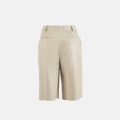 Kadın Beyaz Deri Bermuda Şort