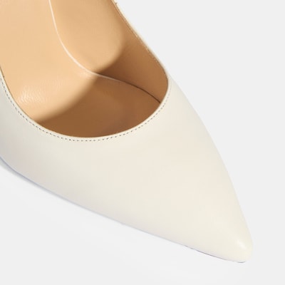 Kadın Beyaz Deri Topuklu Klasik Ayakkabı