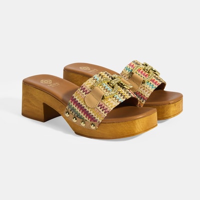 Kadın Çok Renkli Toka Aksesuarlı Topuklu Terlik 