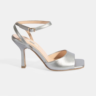 Kadın Gümüş Ayarlanabilir Tokalı Deri Abiye Topuklu Sandalet