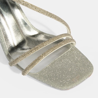 Kadın Gümüş Toka Detaylı Topuklu Abiye Sandalet