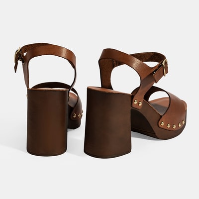 Kadın Kahve Ayarlanabilir Tokalı Deri Topuklu Sandalet