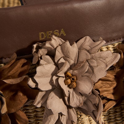 Kadın Kahve Çiçek Detaylı Hasır Omuz Çantası
