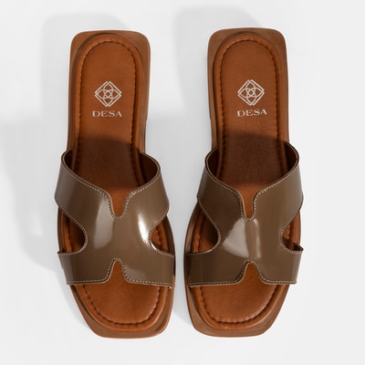 Kadın Kahve Rugan Terlik